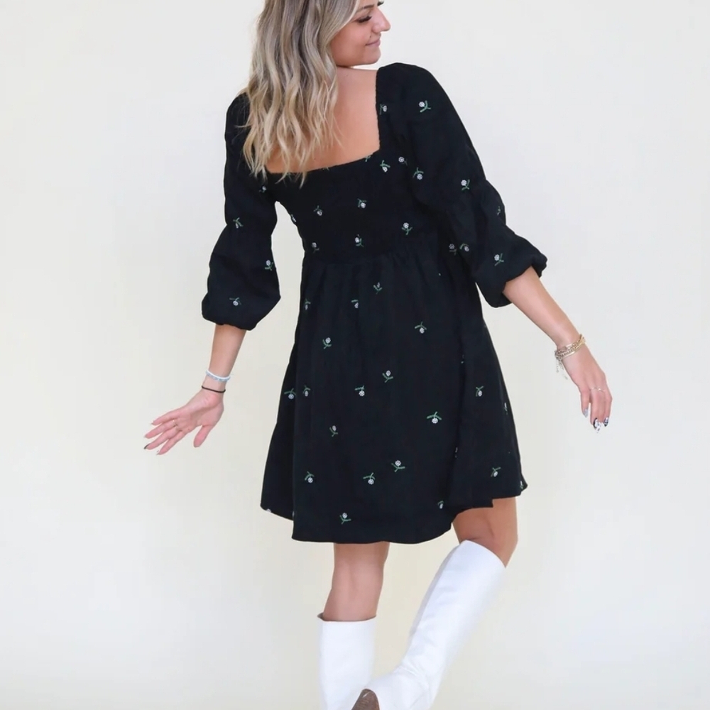 DAVI & DANI Black Mini Dress with Floral Accents Corded Size XL